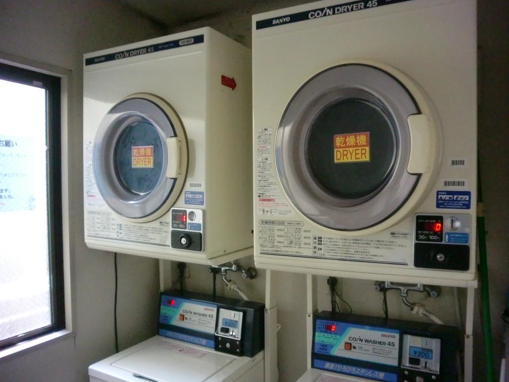 Business Hotel Nishi Otsu Bagian luar foto